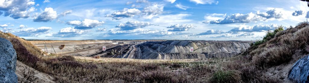 Umbau der Wirtschaft: Rohstoffe - Ressourcen - Nachhaltigkeit
